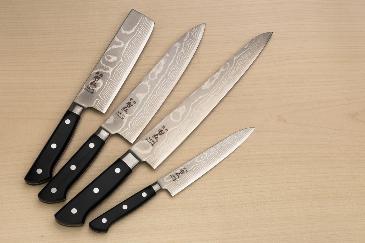 Buyer's guide: Choosing the best Japanese carbon steel knife | Knife-life Blog