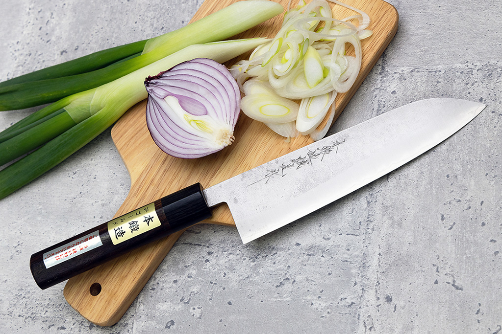 Blog Knife-life | WHAT IS SANTOKU KNIFE