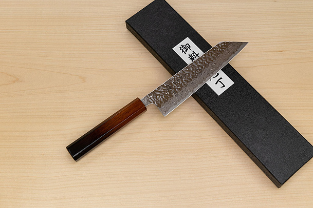 Hokiyama Sakon AUS10 Hammered shiny Damascus 170mm (6.7") Bunka knife with Burnt pattern Urushi lacquered Magnolia Wood octagon handle