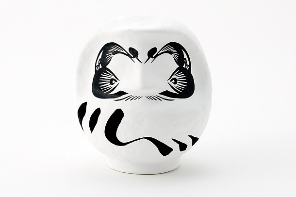 Designer's White Daruma Medium 20cm Designer's White Daruma Medium 20cm