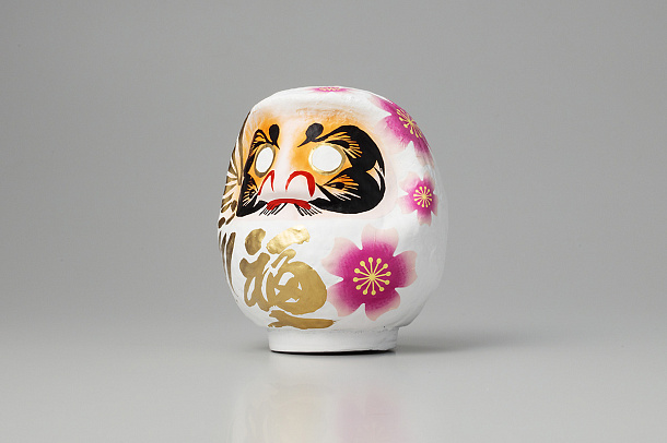 Miyabi Daruma Sakura White Small 12cm Miyabi Daruma Sakura White Small 12cm