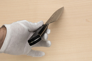 Tetsuhiro VG10 Damascus Santoku knife 170mm (6.7") Black paper micarta
