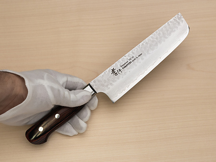 Sakai Takayuki 33-layer Damascus VG10 Nakiri vegetable knife 160mm ( 6.3 ") Spanish Mahogany handle