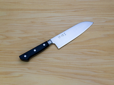 Tetsuhiro Blue Super Santoku knife 170mm (6.7") Black paper micarta
