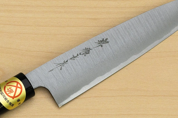 Sakai Genkichi Warikomi White steel 3 Petty knife 150mm (5.9) Magnolia Wood with Akebono-Nuri Urushi Lacque Sakai Genkichi Warikomi White steel 3 Petty knife 150mm (5.9) Magnolia Wood with Akebono-Nuri Urushi Lacque