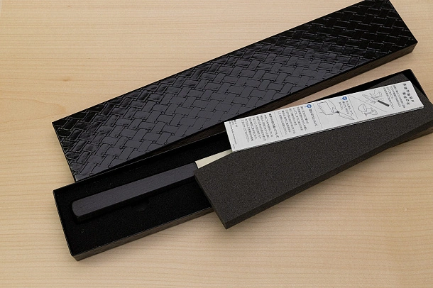 Kagekiyo White Steel 2 Kiritsuke knife 210mm (8.3") Magnolia Wood Urushi lacquer handle