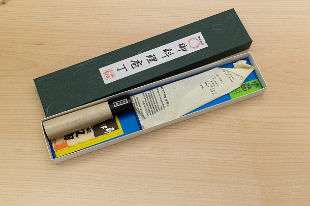 Sakai Genkichi White steel 2 Deba Knife 180mm Magnolia Wood handle with buffalo horn