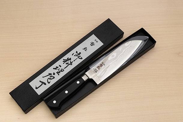 Tetsuhiro VG10 Damascus Santoku knife 170mm (6.7") Black paper micarta Tetsuhiro VG10 Damascus Santoku knife 170mm (6.7") Black paper micarta