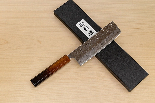 Hokiyama Sakon AUS10 Hammered shiny Damascus 165mm (6.5") Nakiri knife with Burnt pattern Urushi lacquered Magnolia Wood octagon handle