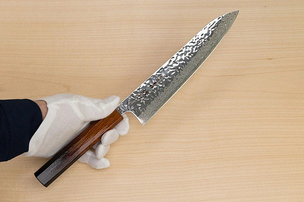 Hokiyama Sakon AUS10 Hammered shiny Damascus 210mm (8.3") Gyuto knife with Burnt pattern Urushi lacquered Magnolia Wood octagon handle