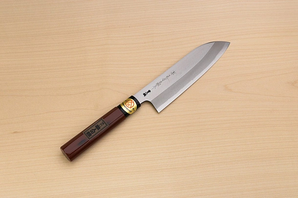 Sakai Genkichi Warikomi Blue steel 2 Santoku knife 180mm (7.1) Magnolia Wood with Negoro-Nuri Urushi Lacque Sakai Genkichi Warikomi Blue steel 2 Santoku knife 180mm (7.1) Magnolia Wood with Negoro-Nuri Urushi Lacque