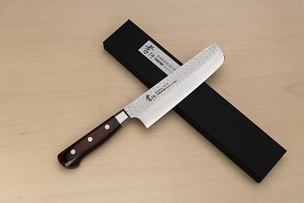 Sakai Takayuki 33-layer Damascus VG10 Nakiri vegetable knife 160mm ( 6.3 ") Spanish Mahogany handle