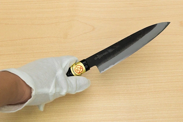 Sakai Genkichi Kurouchi Warikomi White steel 2 Petty knife 140mm (5.5") Magnolia Wood with Akebono-Nuri Urushi Lacque Sakai Genkichi Kurouchi Warikomi White steel 2 Petty knife 140mm (5.5") Magnolia Wood with Akebono-Nuri Urushi Lacque