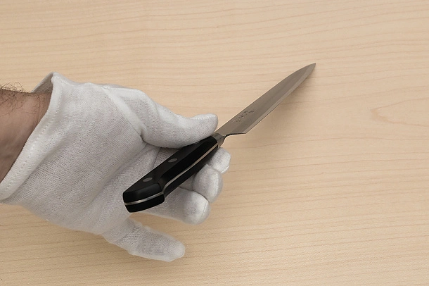 Tetsuhiro Blue steel 2 Petty knife 150mm (6") Black paper micarta