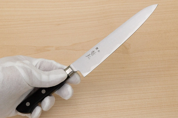 Tetsuhiro Blue Super Petty knife 150mm (6") Black paper micarta Tetsuhiro Blue Super Petty knife 150mm (6") Black paper micarta